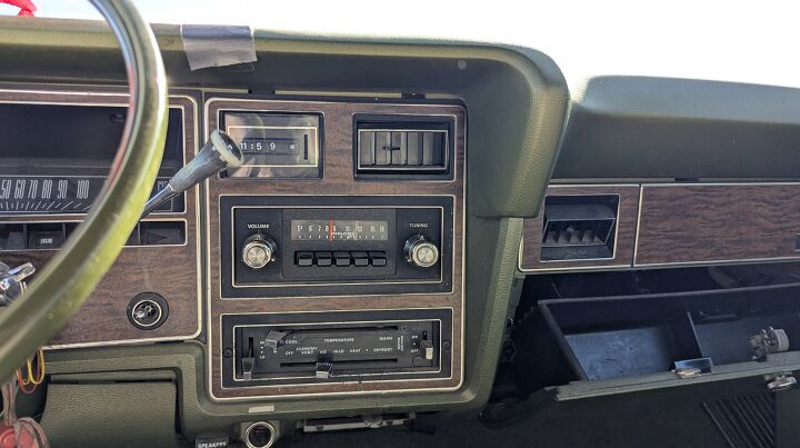junkyard find 1976 ford ltd 4 door pillared hardtop