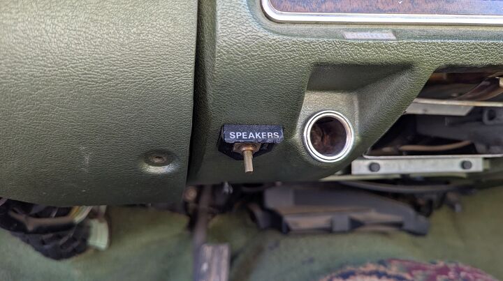 junkyard find 1976 ford ltd 4 door pillared hardtop