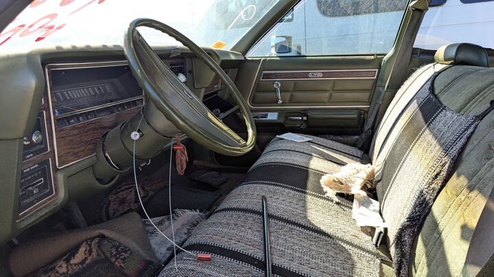 junkyard find 1976 ford ltd 4 door pillared hardtop