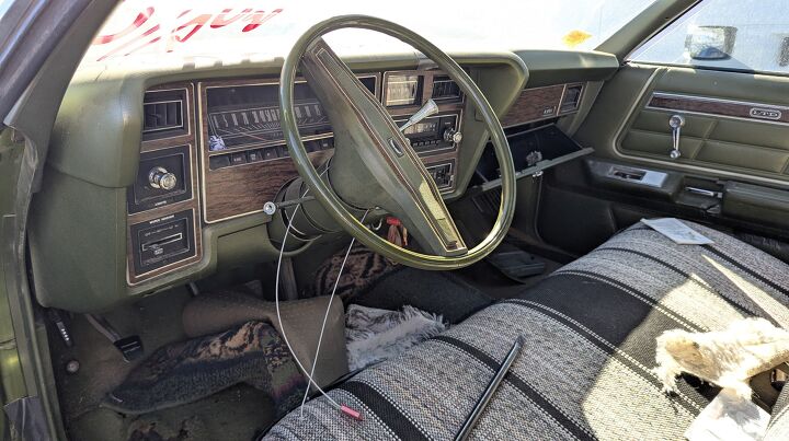 junkyard find 1976 ford ltd 4 door pillared hardtop