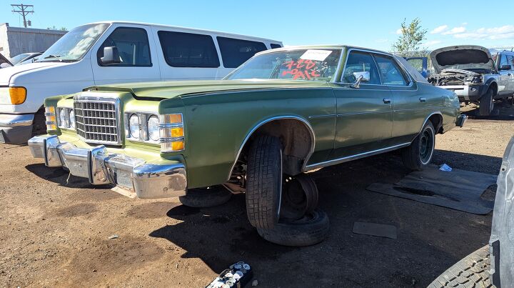 junkyard find 1976 ford ltd 4 door pillared hardtop