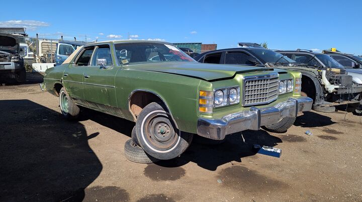 junkyard find 1976 ford ltd 4 door pillared hardtop