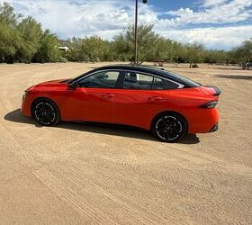 see more photos of the 2026 nissan sentra