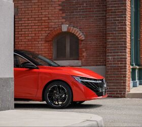 see more photos of the 2026 nissan sentra