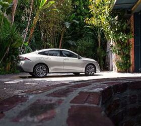 see more photos of the 2026 nissan sentra