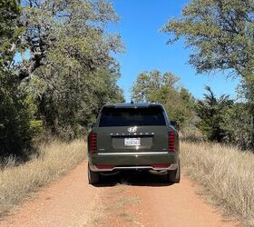 see more photos of the 2026 hyundai palisade hybrid