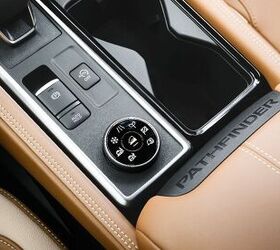 see more photos of the 2026 nissan pathfinder