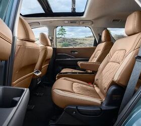 see more photos of the 2026 nissan pathfinder