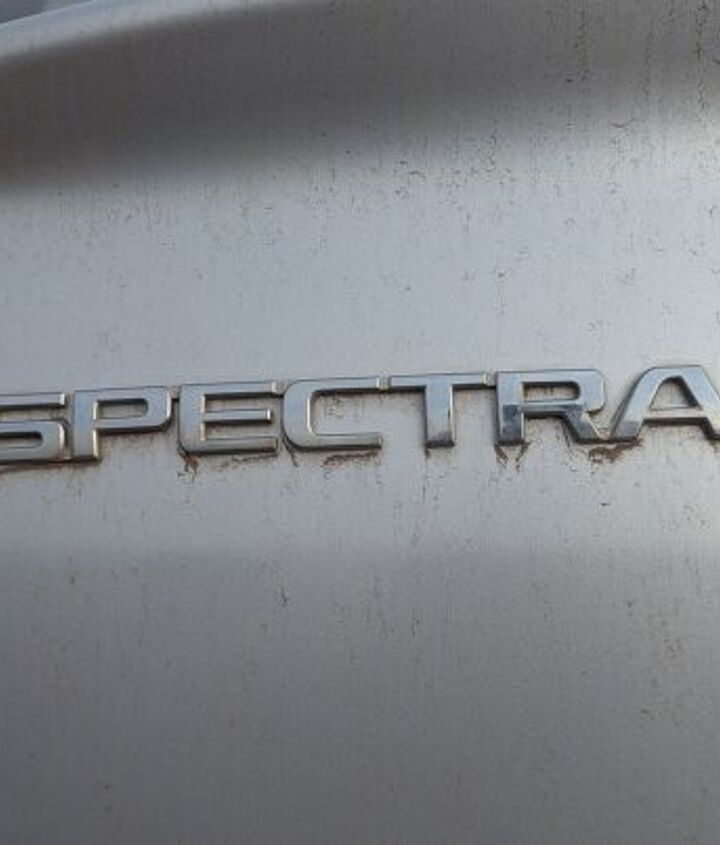 junkyard find 2004 kia spectra with 448 559 miles