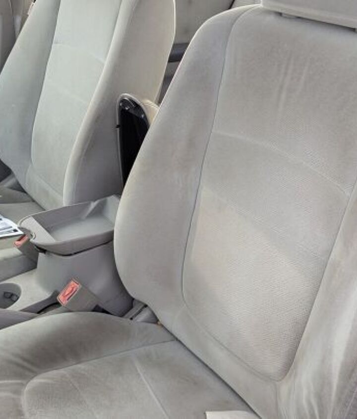 junkyard find 2004 kia spectra with 448 559 miles