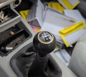 junkyard find 2004 kia spectra with 448 559 miles
