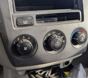 junkyard find 2004 kia spectra with 448 559 miles