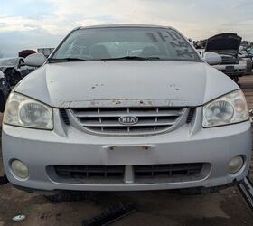 junkyard find 2004 kia spectra with 448 559 miles