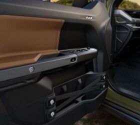 see more photos of the 2026 jeep recon