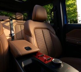 see more photos of the 2026 jeep recon