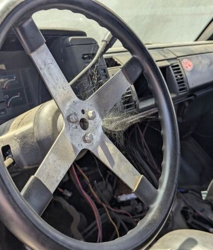 junkyard find 1991 chevrolet astro cargo van with 425 127 miles