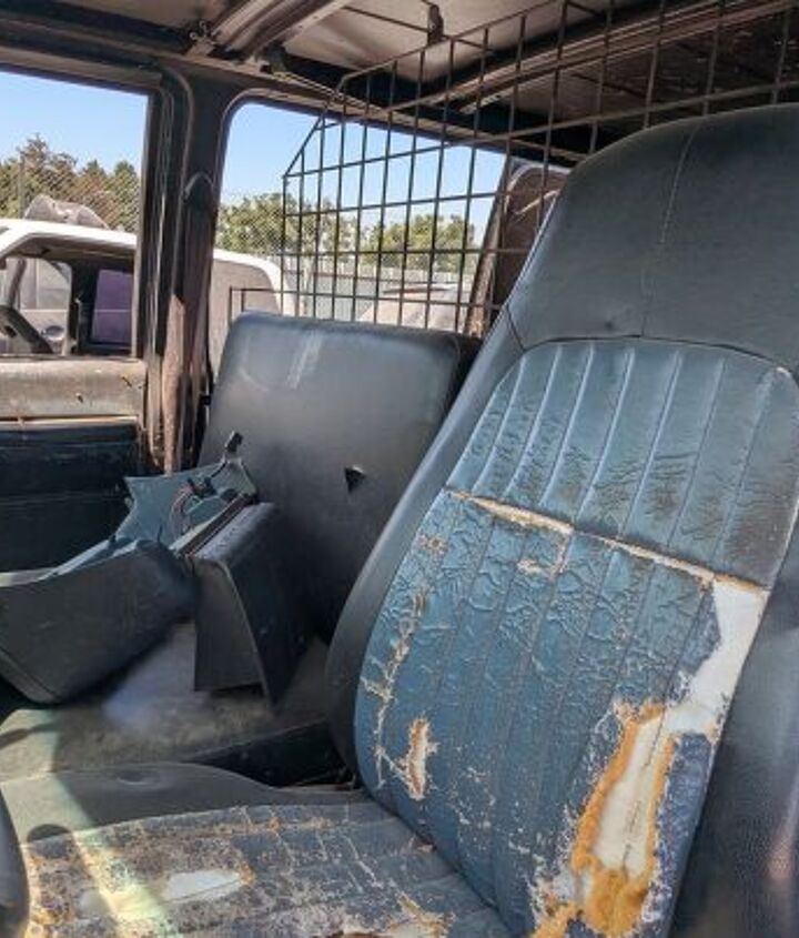 junkyard find 1991 chevrolet astro cargo van with 425 127 miles
