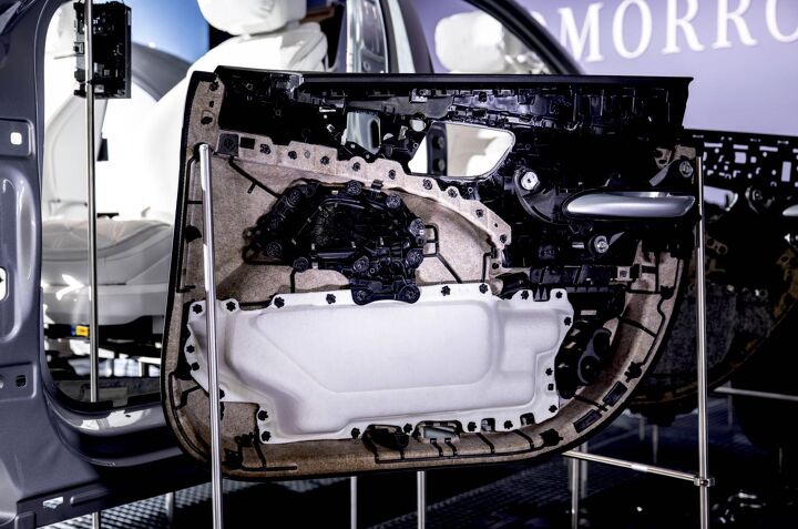 new and old mercedes benz has some interesting ideas about vehicle manufacturing