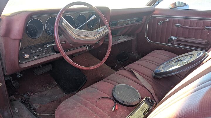 junkyard find 1976 ford elite