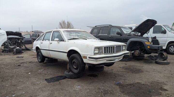 junkyard find 1981 pontiac phoenix 5 door hatchback
