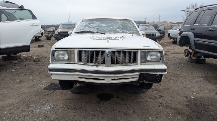 junkyard find 1981 pontiac phoenix 5 door hatchback
