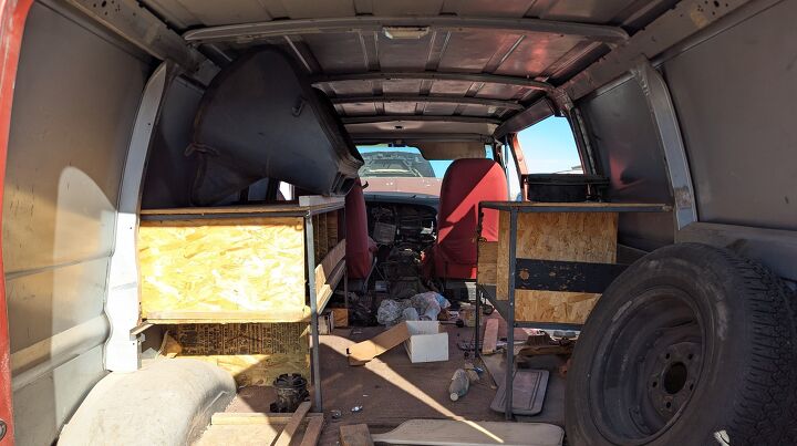 junkyard find 1985 ford econoline with 4 on the floor manual