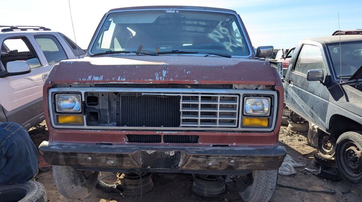 junkyard find 1985 ford econoline with 4 on the floor manual