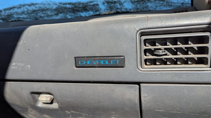 junkyard find 1986 chevrolet spectrum hatchback