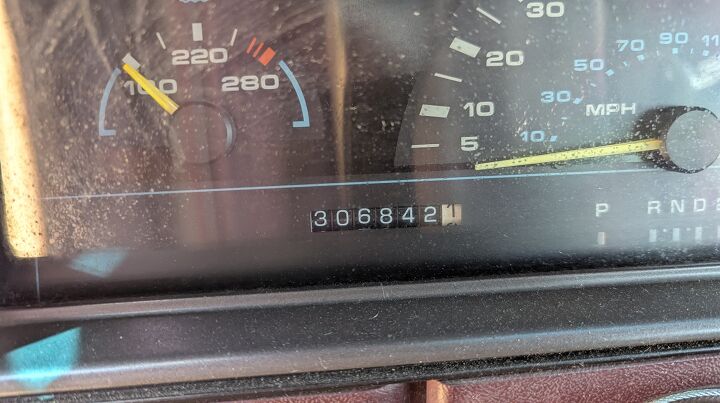 junkyard find 1993 oldsmobile cutlass ciera s with 306 842 miles