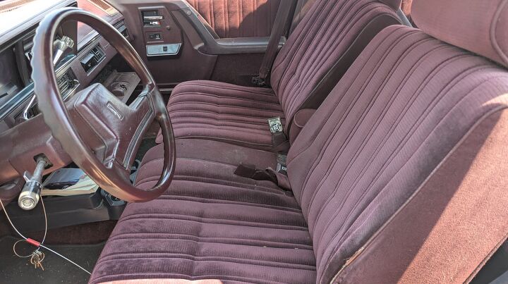 junkyard find 1993 oldsmobile cutlass ciera s with 306 842 miles