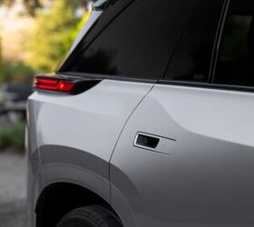 toyota makes highlander all electric for 2027