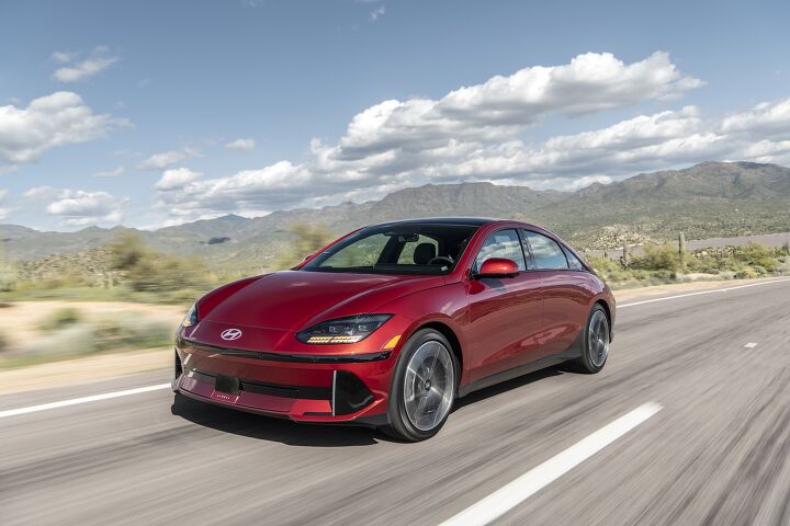 ev-sales-falling-but-ev-owners-remain-loyal-jd-power-says tacika.ru