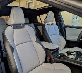 see more photos of the 2026 subaru uncharted