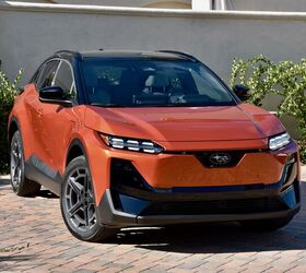 see more photos of the 2026 subaru uncharted