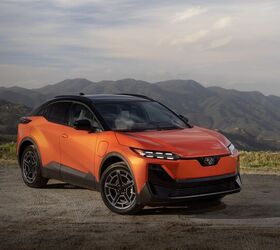 see more photos of the 2026 subaru uncharted
