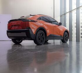 see more photos of the 2026 subaru uncharted