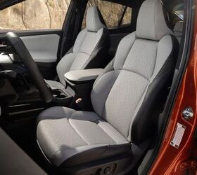 see more photos of the 2026 subaru uncharted