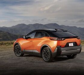 see more photos of the 2026 subaru uncharted