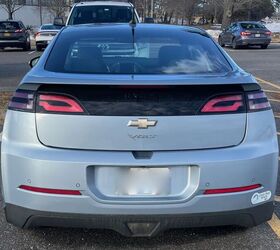 used car of the day 2013 chevrolet volt