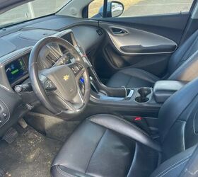 used car of the day 2013 chevrolet volt