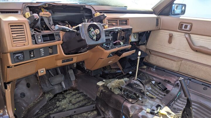 junkyard find 1983 toyota camry le sedan
