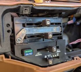 junkyard find 1983 toyota camry le sedan