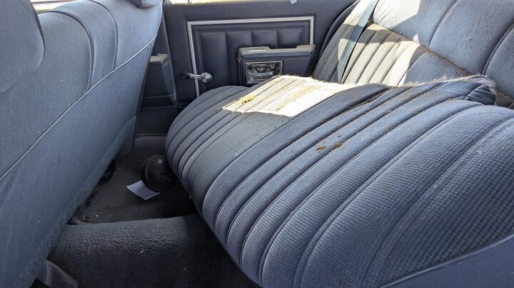 junkyard find 1989 chevrolet caprice sedan
