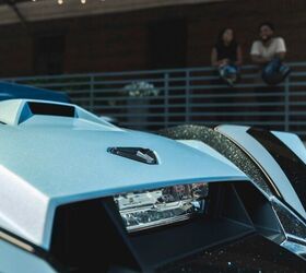 see more photos of the 2026 polaris slingshot signature edition