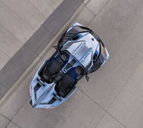 see more photos of the 2026 polaris slingshot signature edition