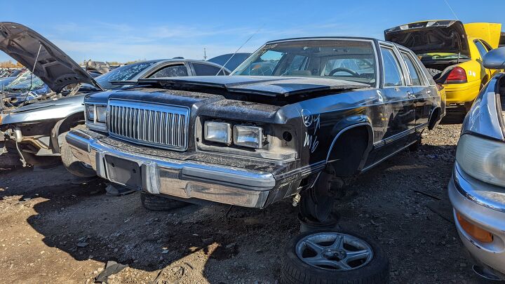 junkyard find 1989 chevrolet caprice sedan