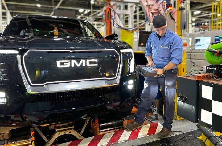factory zero gm idles electric truck plant again