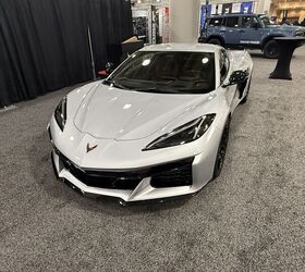 see photos from the 2026 new york international auto show