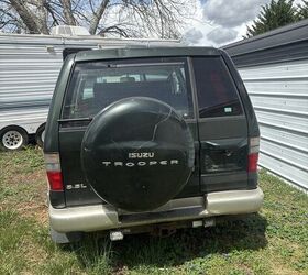 used car of the day 2001 isuzu trooper