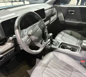 see more photos of the 2027 kia seltos